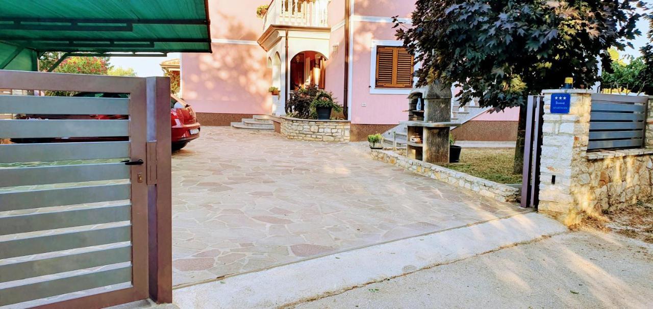 Apartmani Radmila Nova Vas  Dış mekan fotoğraf