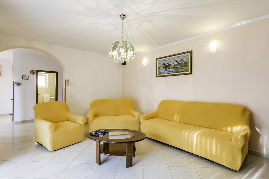 Apartmani Radmila Nova Vas  Dış mekan fotoğraf