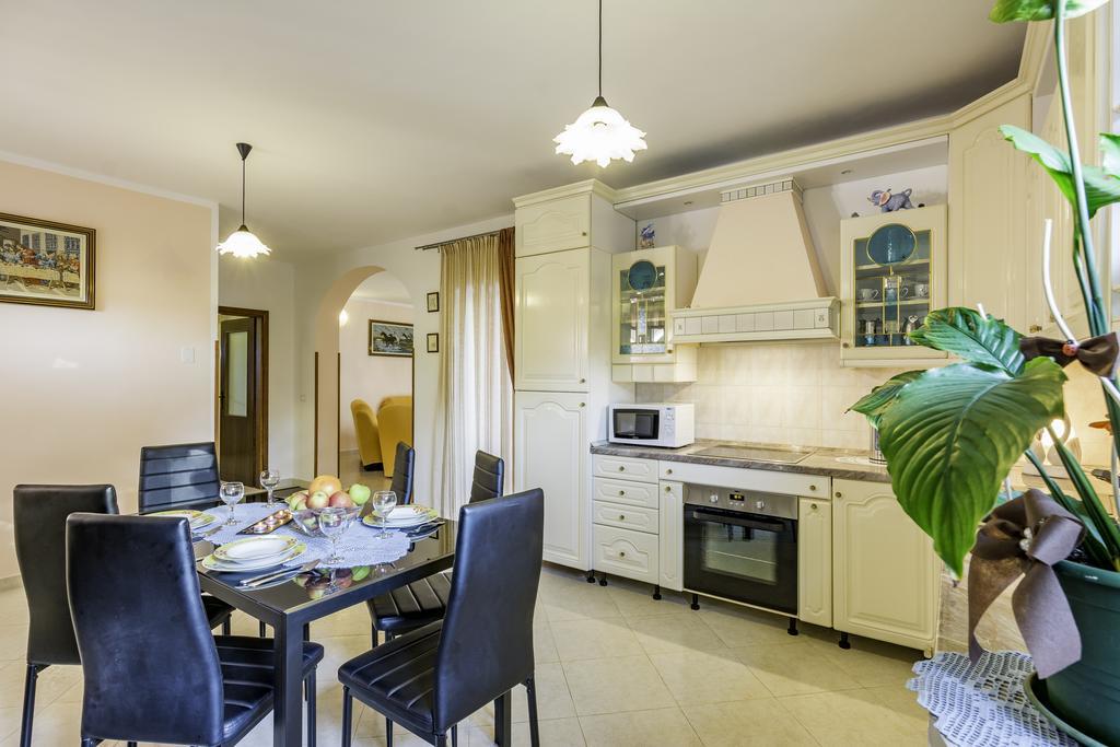Apartmani Radmila Nova Vas  Dış mekan fotoğraf