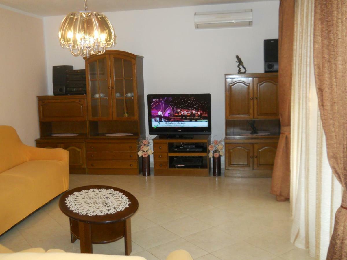 Apartmani Radmila Nova Vas  Dış mekan fotoğraf